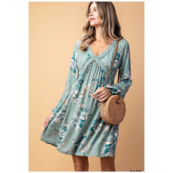 Kori ⚠️FINAL MARKDOWN BABY DOLL LACE TRIMMED DRESS - Picture 5 of 8